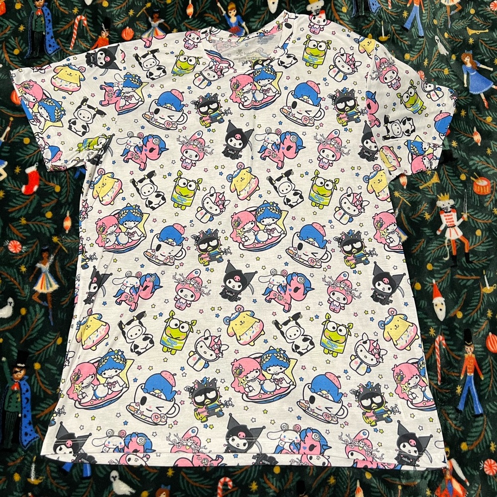 Tokidoki x Hello Kitty and Friends 2022 Comic Con shirt Large